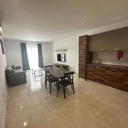Duplex Penthouse In Gzira Sleeps 6 Exterior foto